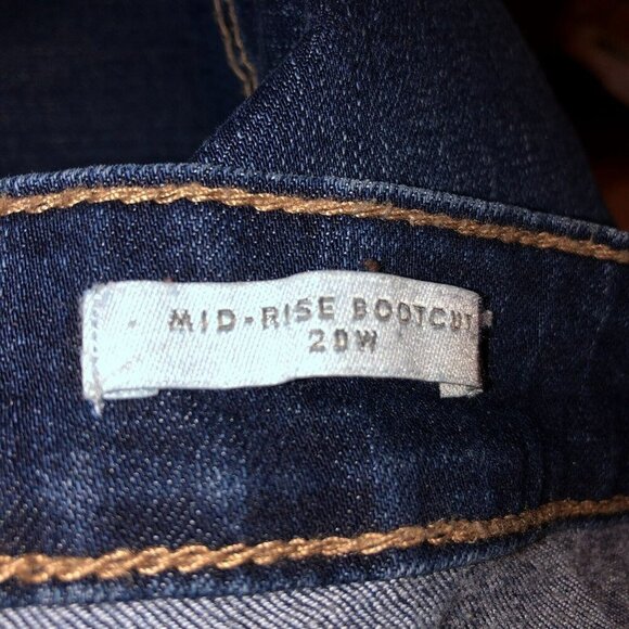 Wonderly Womens Size 20 W Dark Wash Blue Stretch Mid Rise Boot Cut Denim Jeans - Picture 9 of 10